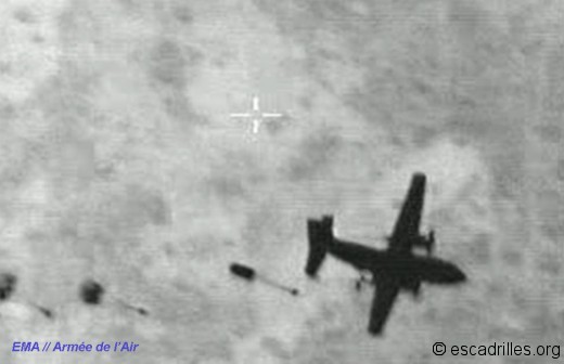 C160 parachutes