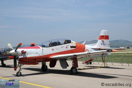 Un Tucano, ex-avion école