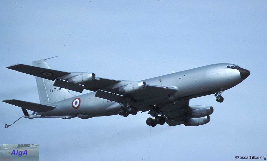 KC-135 Stratotanker C135_1981_CK