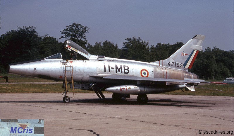 F-100 1972 11-MB