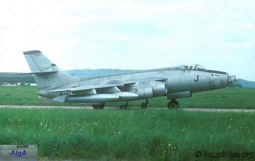 Vautour 1976 92AJ