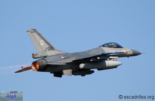 F16_2010_J062-v