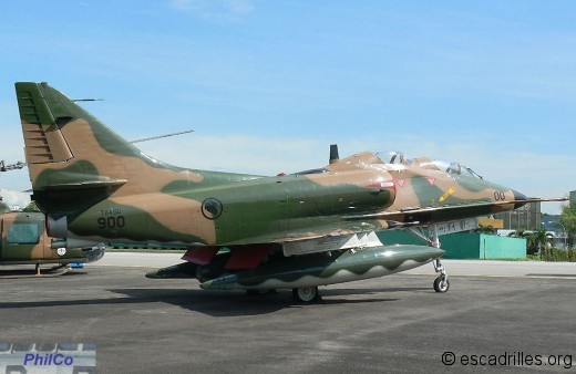 TA-4SU  sn 900 nouveau pensionnaire du musée