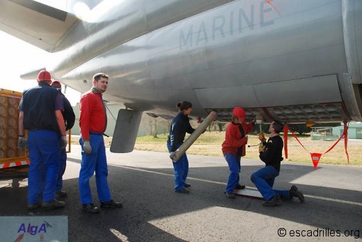 Chargement des bouées acoustique de l'Atlantique