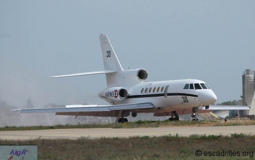 Falcon 50 douche