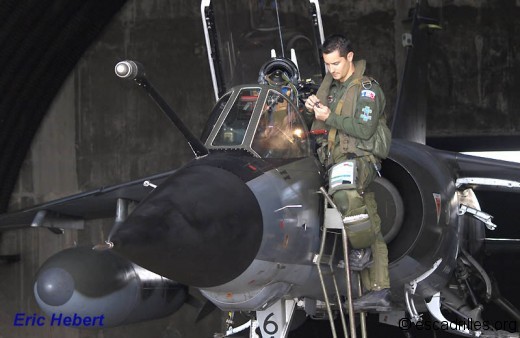 Pilote de F-1CR le 14 juillet
