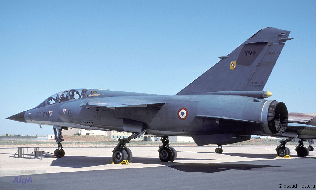 F-1B du 3/33 à Istres en 2001