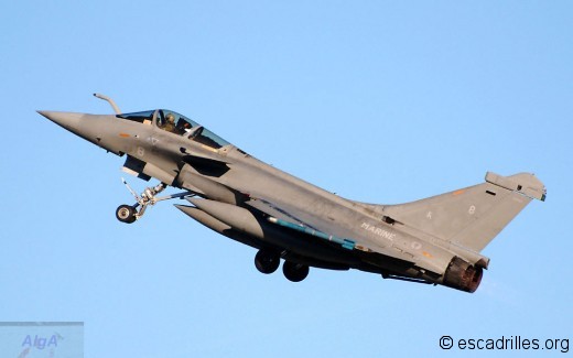 Rafale 12F-8 à Garons en 2008