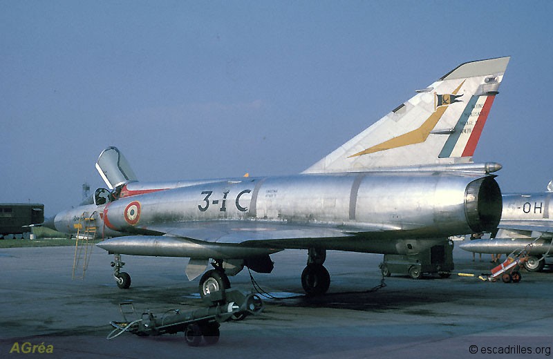 Mirage IIIE 1969 3-IC
