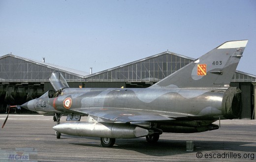 Mirage IIIE du 3/2 en 1974 (configuration 1300 l)