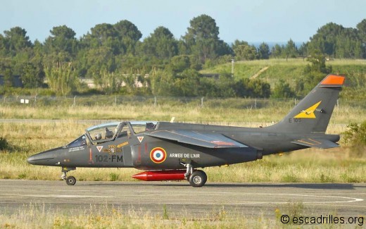 Alphajet 2012 102FM