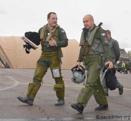 Le lieutenant-colonel Vinot-Préfontaine et le capitaine Delattre