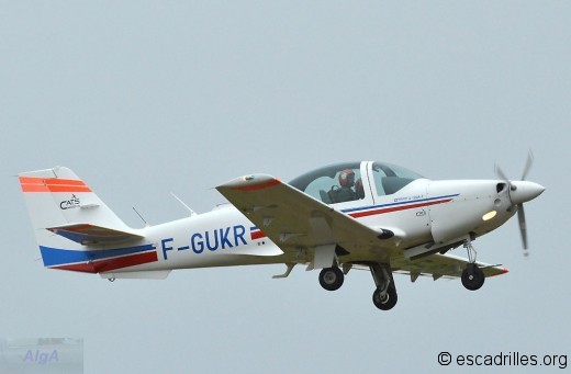 Grob 120A-F de l'EPAA