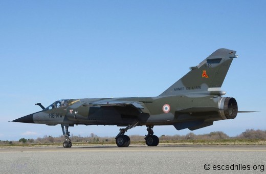 F-1CR 2013_118NW--