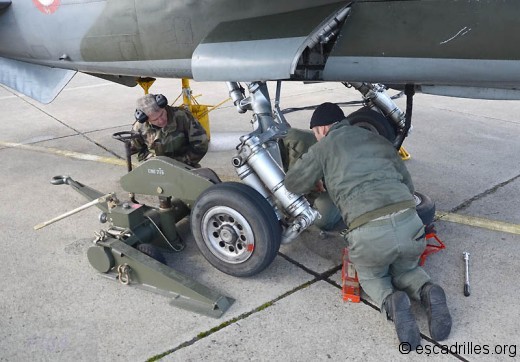 Les F-1CR ne posent aucun problème de maintenance