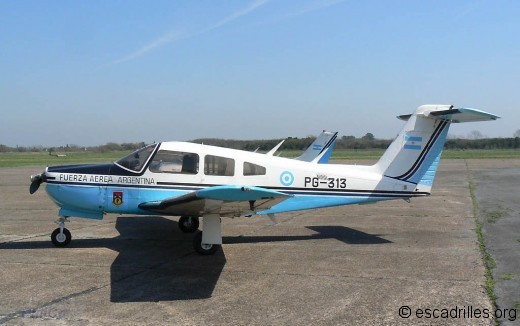 Piper-PA28-Arrow_FAA_PG313_pc