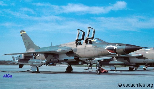 F105G_1983_24438_11