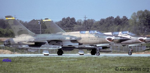 F105G_1983_24438_12