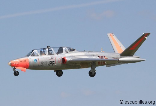 Fouga_F-AZPZ_jp