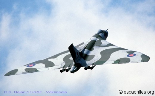 Un aperçu de la silhouette extraordinaire du Vulcan