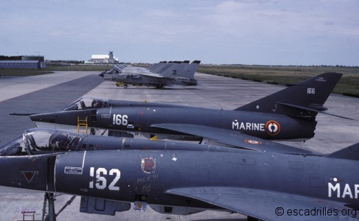 Etendard 1982 16F-166