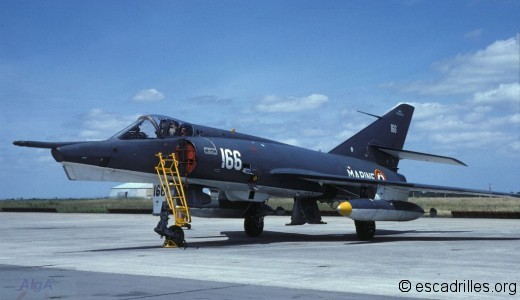 Etendard 1982 16F-166