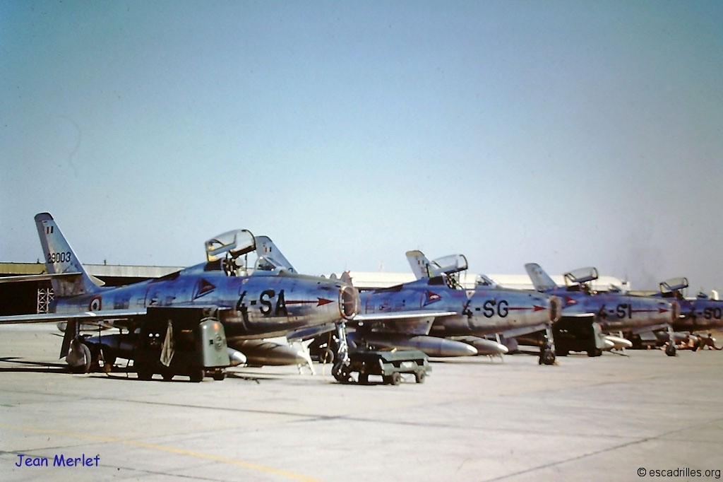 F-84F 1960 4-SA_jm