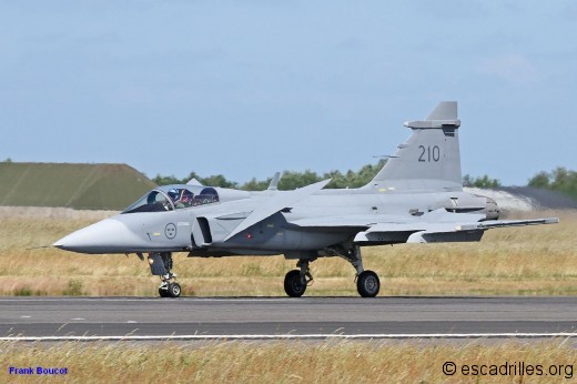 Gripen_210_fb_