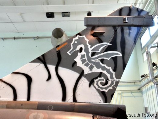 Rafale_11F-27_derive-g