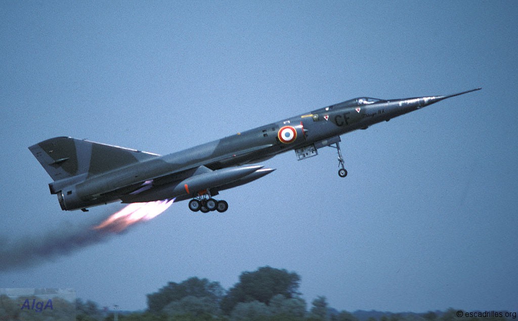 Décollage JATO de Mirage IVA vu en 1977