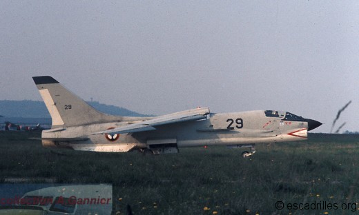 Crouze_1974_12F-29_dr