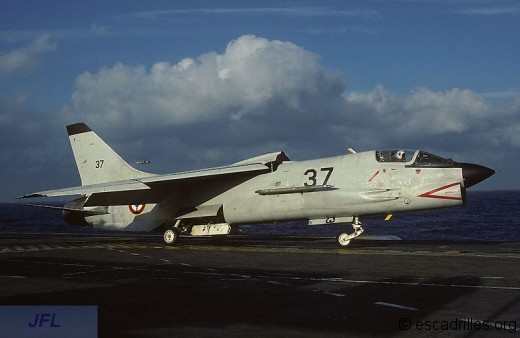 Crouze_12F-37-pedro_1985_jfl