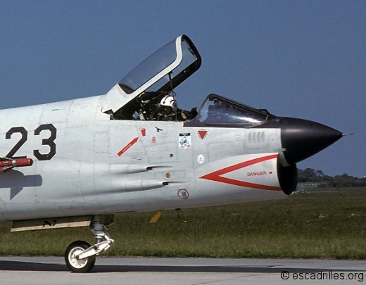 Crouze_1979_23_pilote