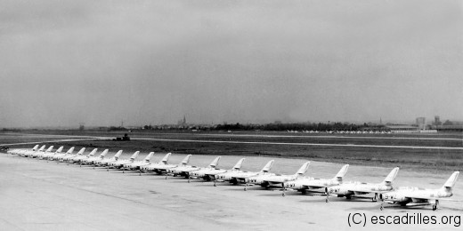 A partir de fin-1956, c'est le panorama offert par la base de Frescaty: au premier plan le 1/9 Limousin et au second plan le 2/9 Auvergne