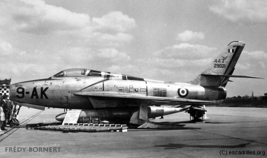 F84F_9-AK_29021_fb