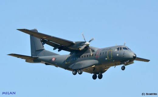 CN235_72_62-IF