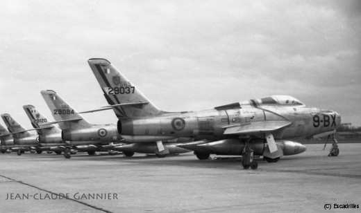 F84F_9-BX_1964_jcg