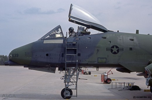 A10_CT-639_pilote_1983