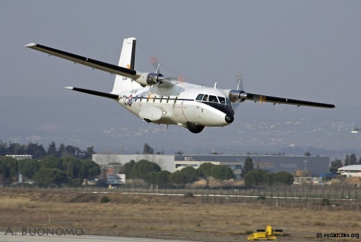 25 février 2009: le 28F-72 salue la vigie