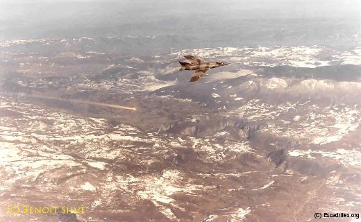 Evasive et tir de leurres IR (Bosnie, 1995)