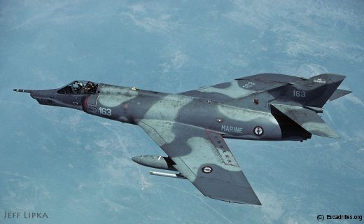Juin 1993, le 16F-163 en mission