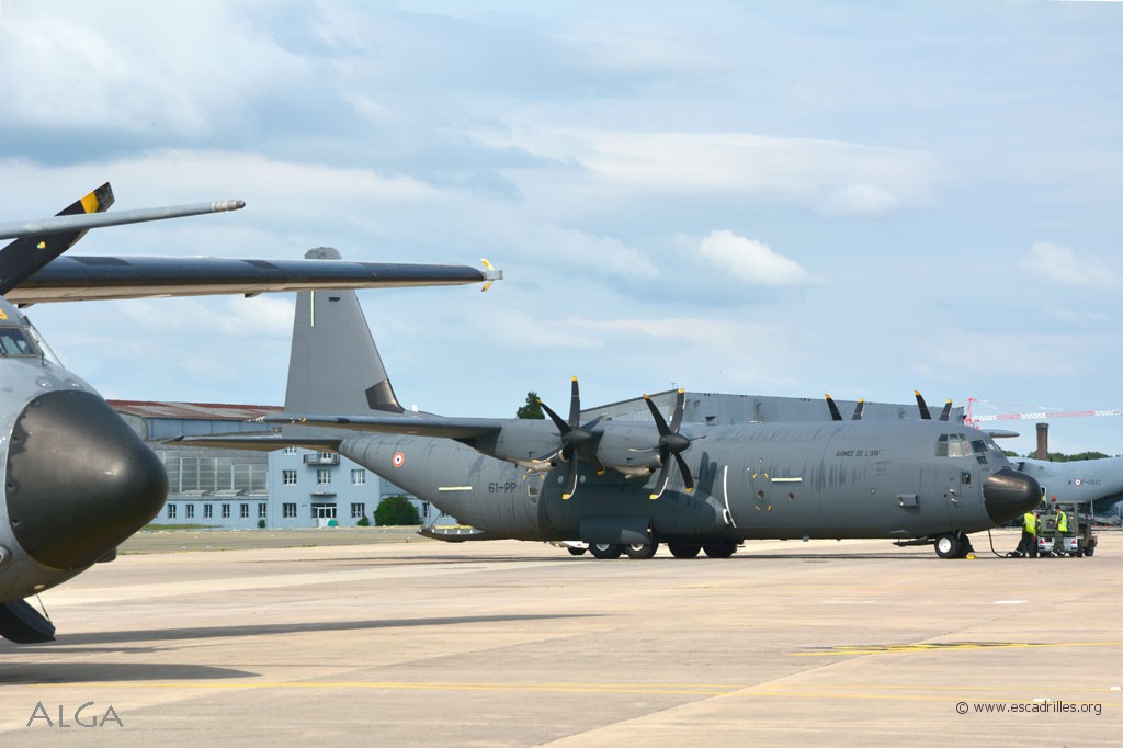 Les C-130J sont actuellement aux mains du 2/61 Franche-Comté